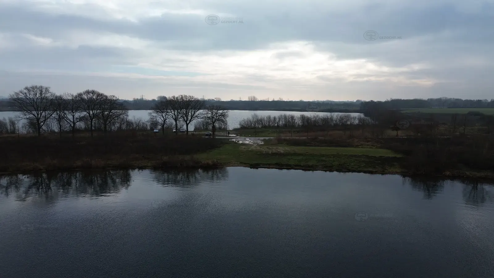 Kraaijenbergseplas 7 - witte brug west